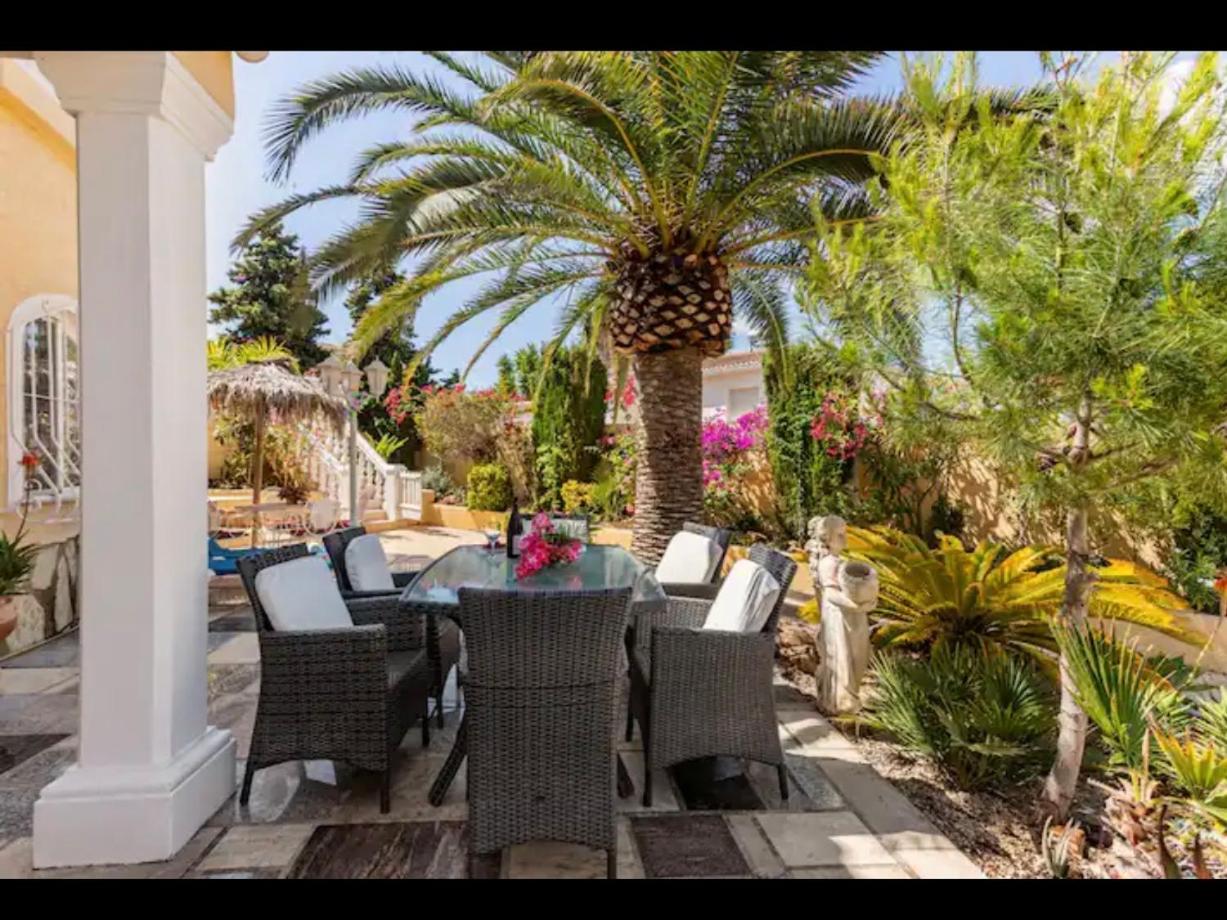 Villa Eva Asiana Guesthouse With Shared Pool Benissa Exteriér fotografie
